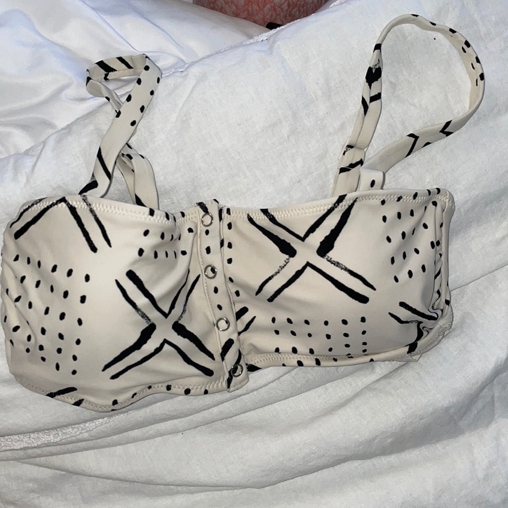 Aerie swim top size M